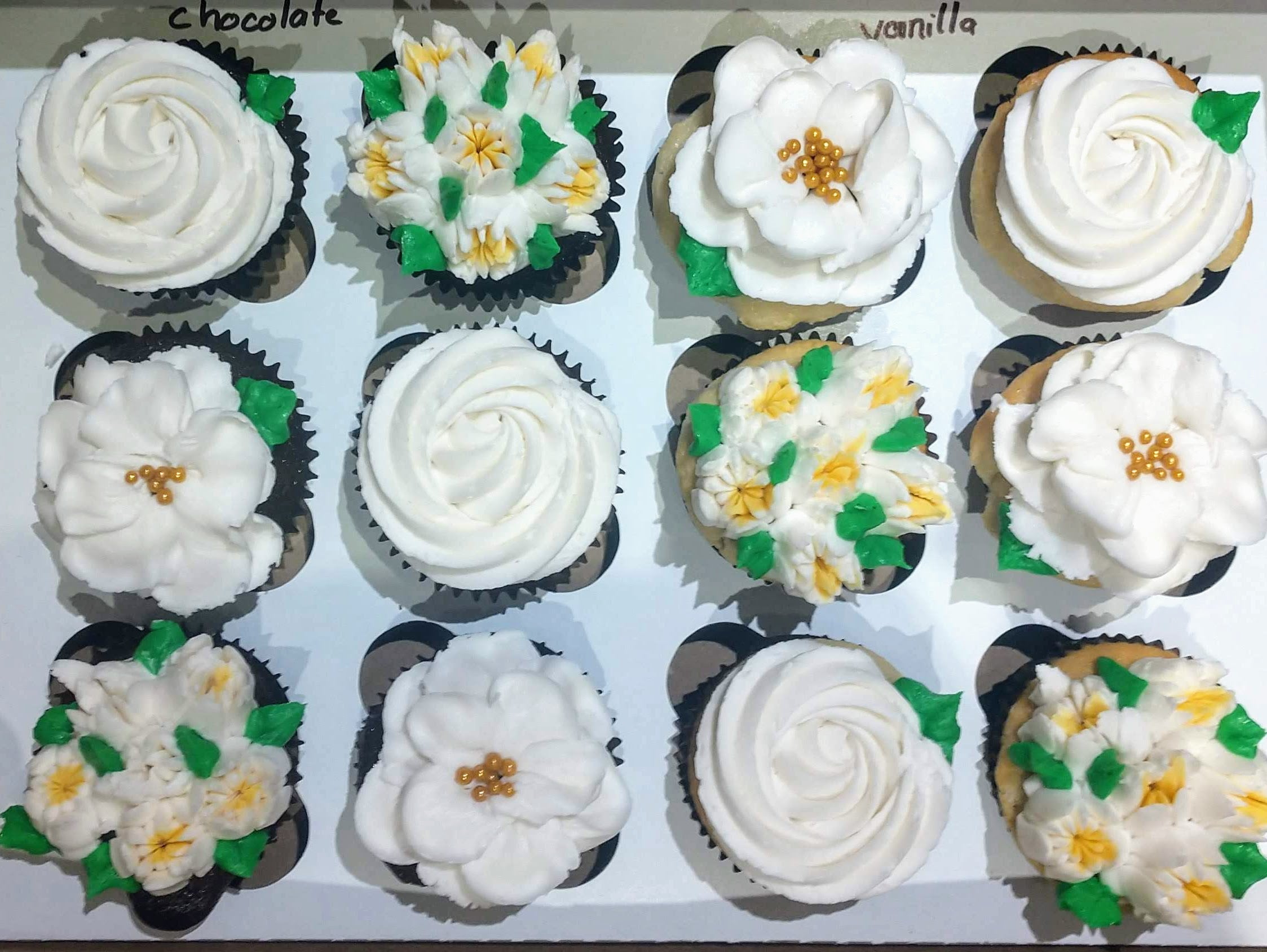 Cupcakes - Floral Decorated | Shop Get Caked Bakery Online, image size:2247x1688
